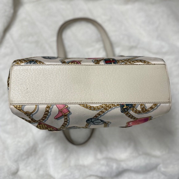 RARE GUCCI One of a kind Handbag-CHARMY collection  perfect in every way. - Picture 13 of 16